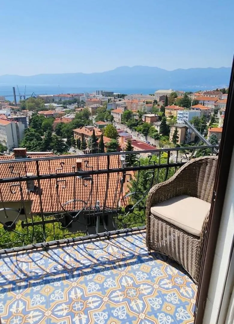 Crema Di Oro 1 Apartment Rijeka 0*,